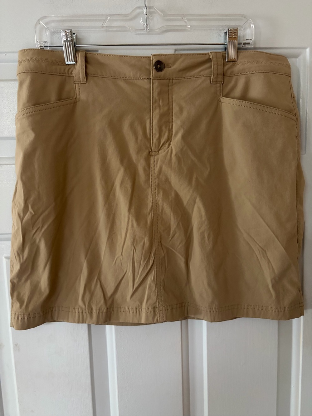 Eddie Bauer Tan Skort Size 12.
